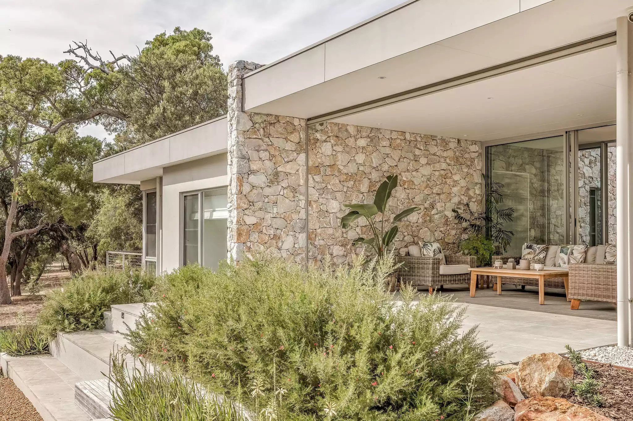 Studium_Endicott153_Externals-4